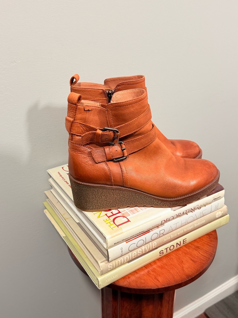 Women's Wedge Ankle Boots in Cognac Brown Leather